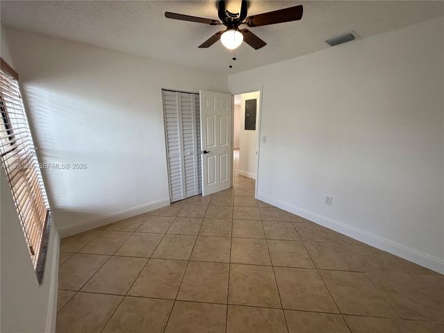 8910 SW 4th Ln, Miami, FL 33174