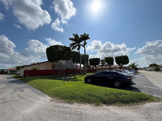 8910 SW 4th Ln, Miami, FL 33174