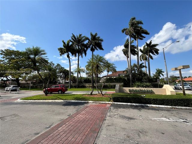 8910 SW 4th Ln, Miami, FL 33174