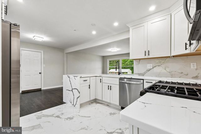7505 CULLUM ST, Lorton, VA 22079