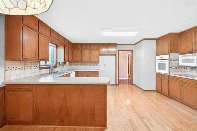 1738 Rivermist Drive, Lilburn, GA 30047