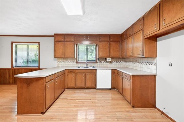 1738 Rivermist Drive, Lilburn, GA 30047