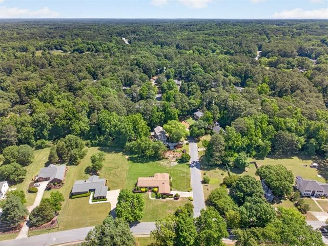 1738 Rivermist Drive, Lilburn, GA 30047
