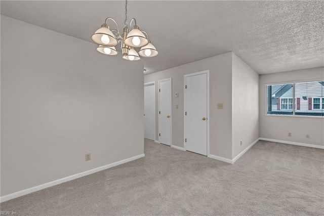 12628 Daybreak CIR, Newport News, VA 23602