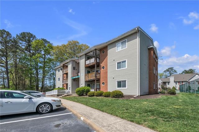 12628 Daybreak CIR, Newport News, VA 23602