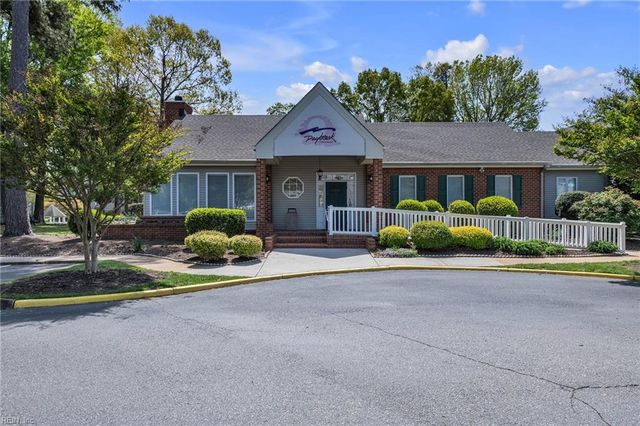 12628 Daybreak CIR, Newport News, VA 23602