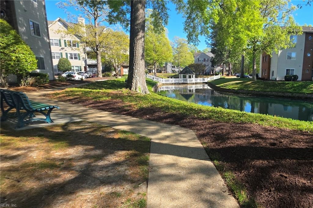 12628 Daybreak CIR, Newport News, VA 23602