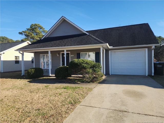 1031 Patina Court, Fayetteville, NC 28301