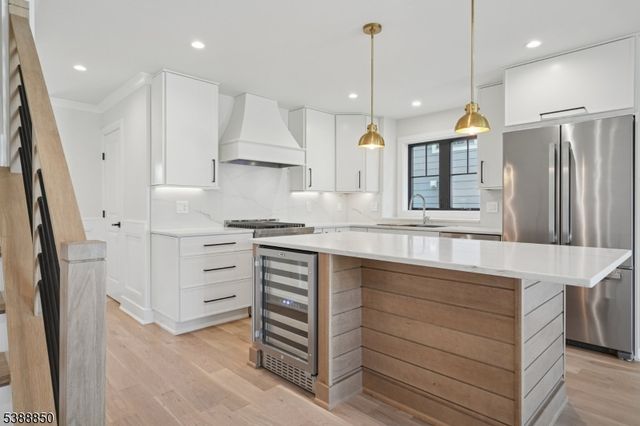 27 Willow St A, Millburn Twp., NJ 07041