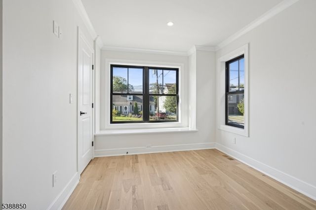 27 Willow St A, Millburn Twp., NJ 07041