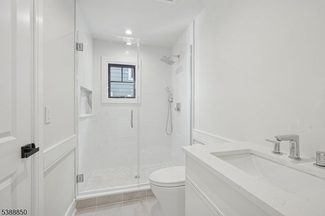 27 Willow St A, Millburn Twp., NJ 07041