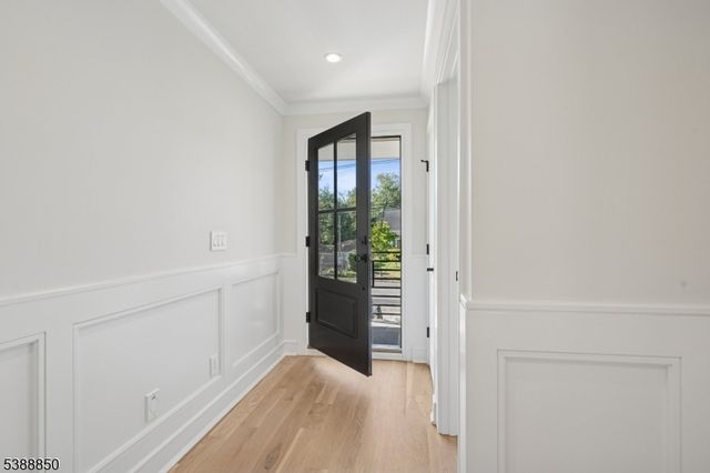 27 Willow St A, Millburn Twp., NJ 07041