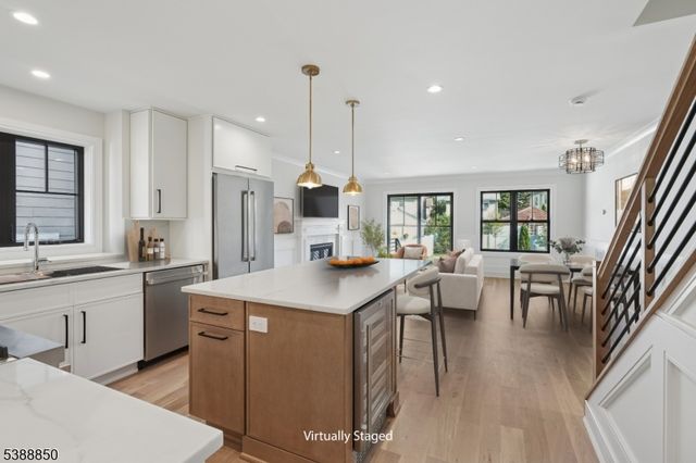 27 Willow St A, Millburn Twp., NJ 07041