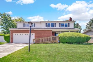 2707 W 60th Drive, Merrillville, IN 46410