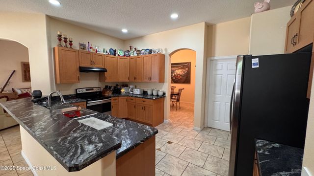 7870 Olive Grove Avenue, Melbourne, FL 32904