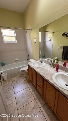 7870 Olive Grove Avenue, Melbourne, FL 32904