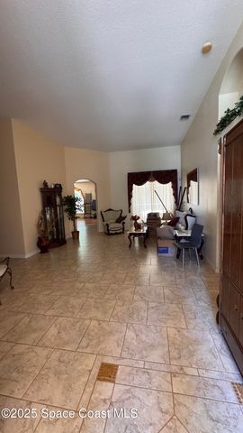 7870 Olive Grove Avenue, Melbourne, FL 32904