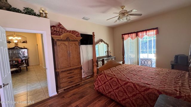 7870 Olive Grove Avenue, Melbourne, FL 32904