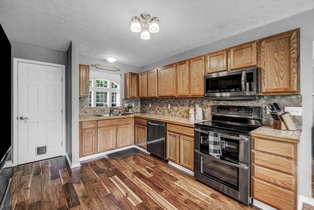 5452 Mirage Drive, Hilliard, OH 43026