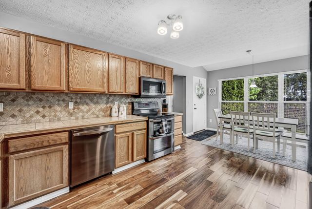 5452 Mirage Drive, Hilliard, OH 43026