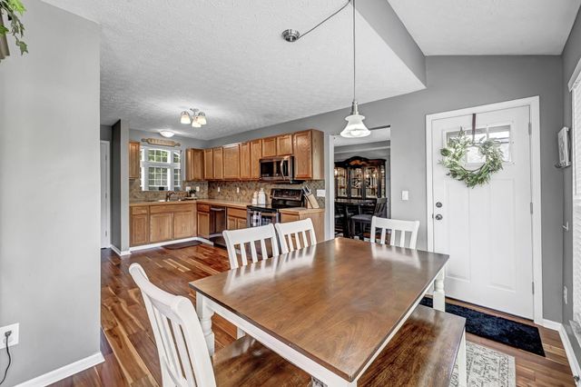 5452 Mirage Drive, Hilliard, OH 43026