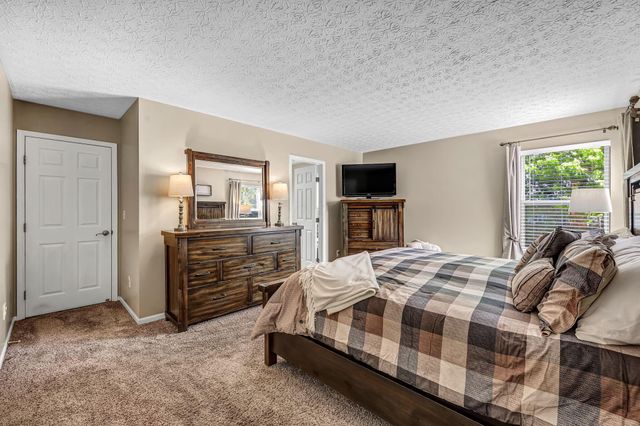 5452 Mirage Drive, Hilliard, OH 43026