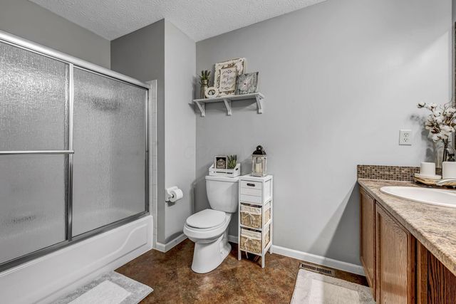5452 Mirage Drive, Hilliard, OH 43026
