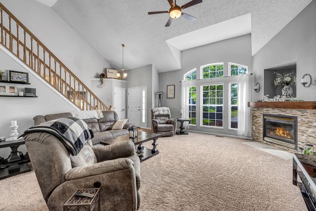 5452 Mirage Drive, Hilliard, OH 43026