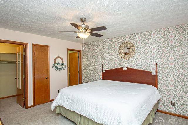1320 Donson Circle, Dayton, OH 45429