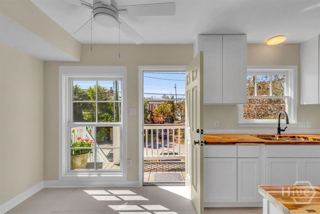 501 E Broughton Street, Savannah, GA 31401