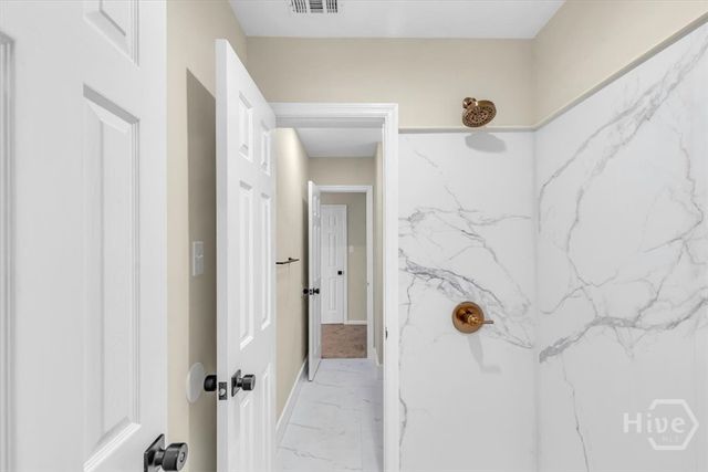 501 E Broughton Street, Savannah, GA 31401