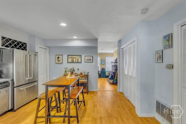 501 E Broughton Street, Savannah, GA 31401