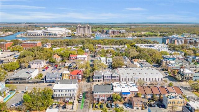 501 E Broughton Street, Savannah, GA 31401