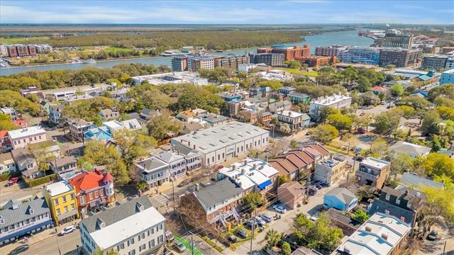 501 E Broughton Street, Savannah, GA 31401