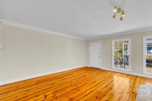 501 E Broughton Street, Savannah, GA 31401