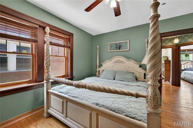 3990 Bowen Street, St Louis, MO 63116