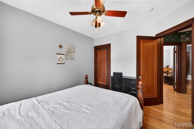 3990 Bowen Street, St Louis, MO 63116