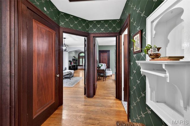 3990 Bowen Street, St Louis, MO 63116