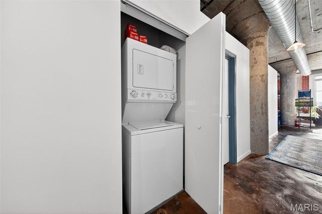 1511 Locust Street 410, St Louis, MO 63103