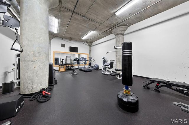 1511 Locust Street 410, St Louis, MO 63103