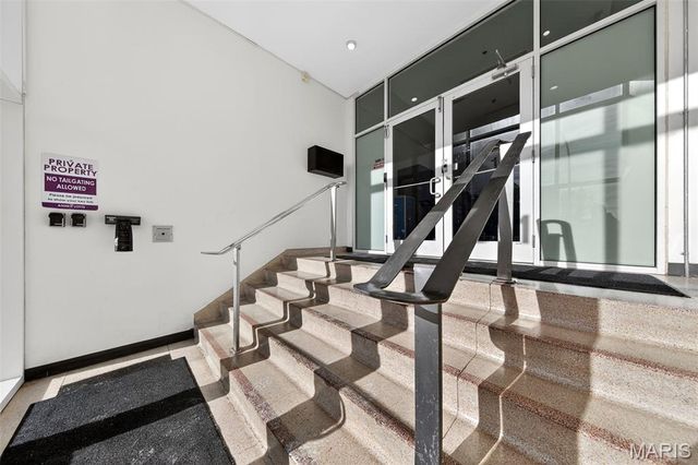 1511 Locust Street 410, St Louis, MO 63103