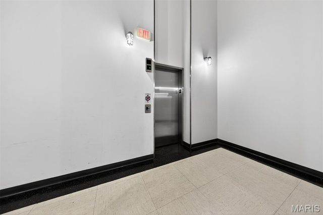 1511 Locust Street 410, St Louis, MO 63103