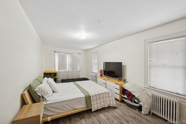 1038 Traymore Boulevard, Island Park, NY 11558