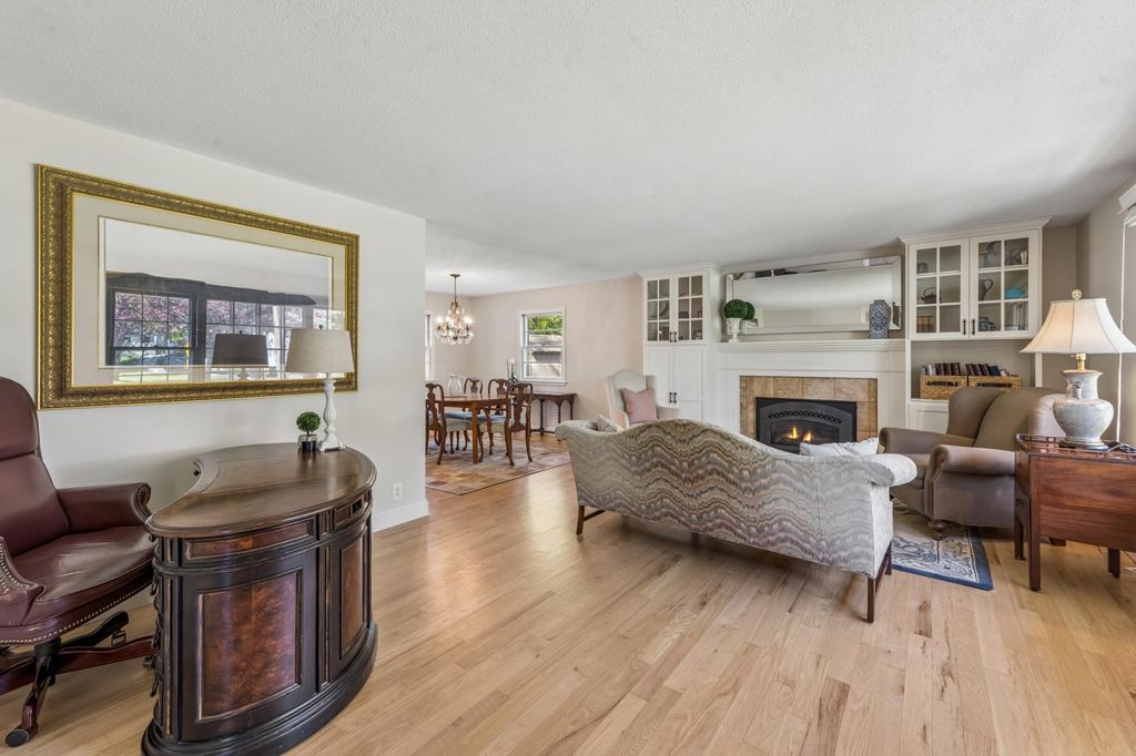 290 Ridgeview Drive E, Wayzata, MN 55391 — photo 4