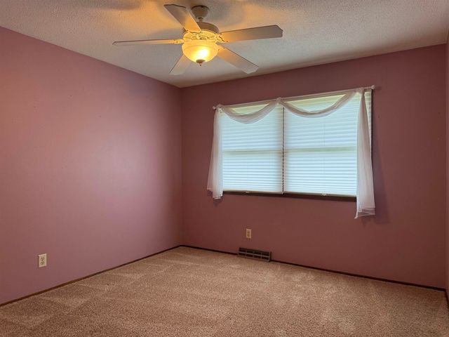 511 Ridgeway Street, Denver, IA 50622