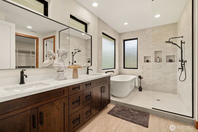4466 W State Route 108, Shelton, WA 98584