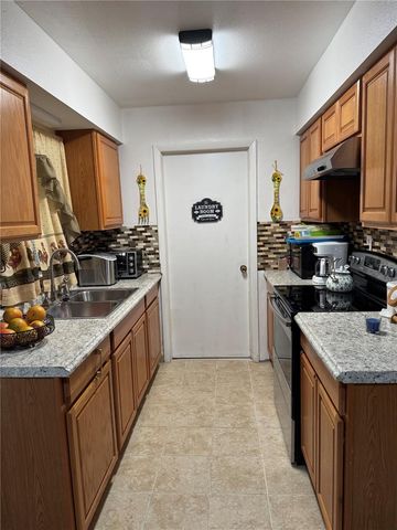 2209 MITCH CT E., Sanford, FL 32771