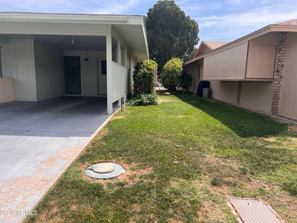 10007 W MOUNTAIN VIEW Road, Sun City, AZ 85351 — photo 5