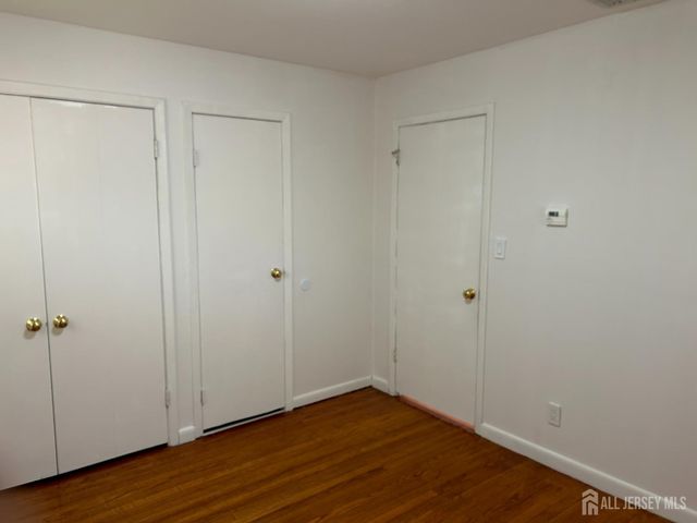 1471 Thomas Avenue, North Brunswick, NJ 08902