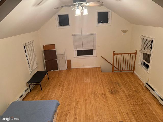 333 ETRA RD, Hightstown, NJ 08520